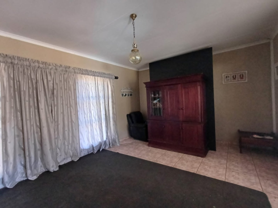 3 Bedroom Property for Sale in La Hoff North West